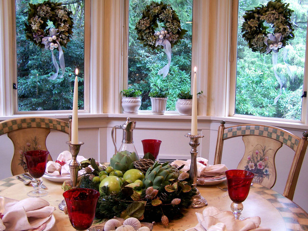 original_melissa-michaels-holiday-table-and-centerpiece_s4x3_lg